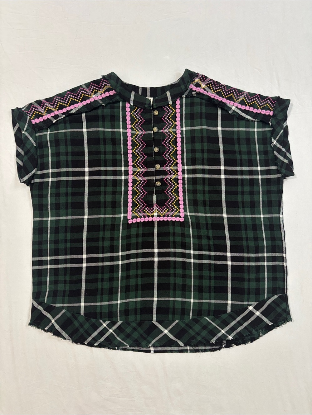 Ivy Jane Green Plaid Short-Sleeve Blouse Top with Pink Trim